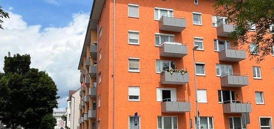 3 Zimmer Wohnung in Bahnhofsnähe mit Balkon