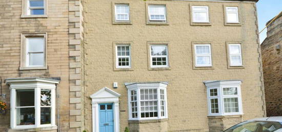 4 bedroom terraced house