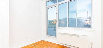 184 Noll St Apt 2F, Brooklyn, NY 11237