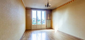 ANNECY - APPARTEMENT 3 PIECES - 57m² + CAVE + PARKING DE COPROPRIETE