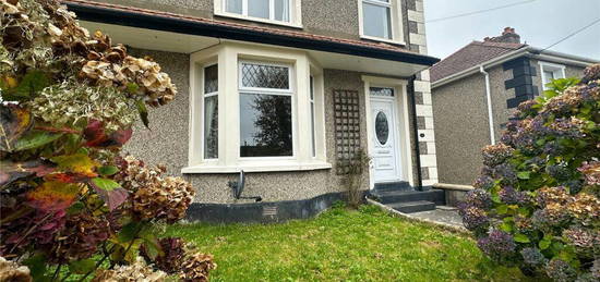 4 bedroom semi-detached house