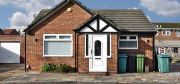 2 bedroom detached bungalow for sale