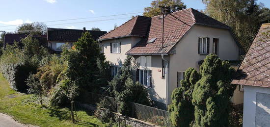 Rodinný dům, 179 m² + 1593 m² pozemek, Kynice