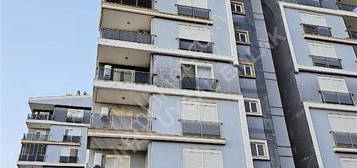 ESENTEPE MAHALLES 2+1 110 MT EBEVEYN BANYOLU FT BALKON HAVUZ