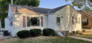 626 N Kearney Ave, Minden, NE 68959