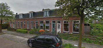 Leliestraat 4