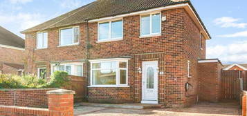 3 bedroom semi-detached house for sale