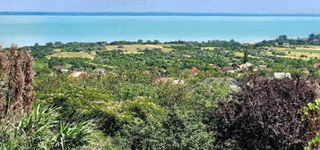 Balatonalmádi, Újhegy