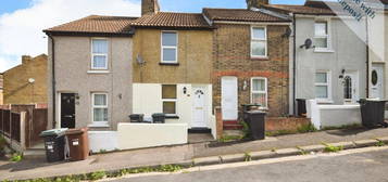 3 bed terraced house to rent