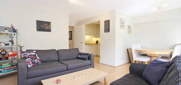 2 bed flat to rent