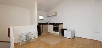 1 bed maisonette to rent