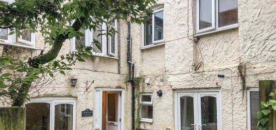 3 bed terraced house for sale