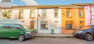 3 bed terraced house to rent