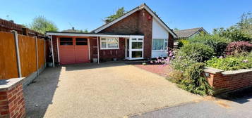 Detached bungalow for sale in Wendover Way, Luton LU2