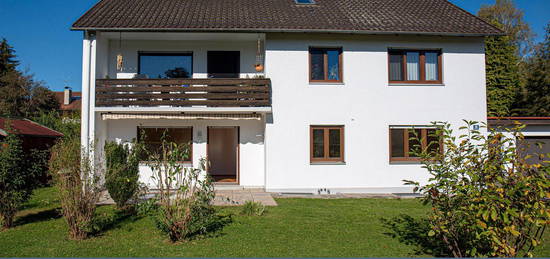 GROßZÜGIGE 4-ZIMMER WOHNUNG MIT TOLLEM GARTEN IN ECHING AM AMMERSEE