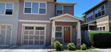 3126 Alameda Ct #519, Medford, OR 97504