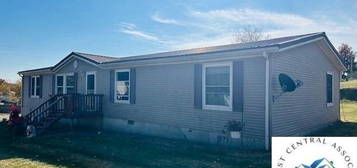 214 SE State St, Milan, MO 63556