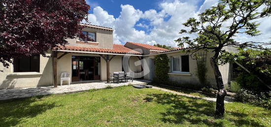 Maison  à vendre, 4 pièces, 3 chambres, 107 m²