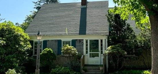 160 Causeway Rd, Tisbury, MA 02568