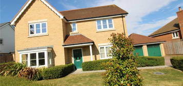 5 bedroom detached house