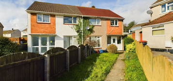 3 bed semi-detached house for sale