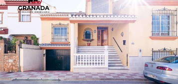 Casa adosada en venta en Calle Principe, 3a, Cúllar Vega