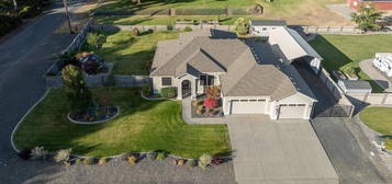 7115 Maxim Ct, Pasco, WA 99301