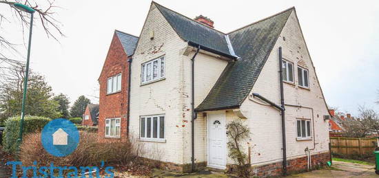 3 bedroom semi-detached house