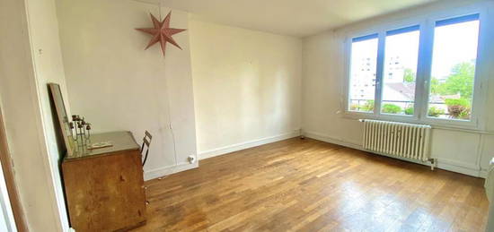 Appartement  à vendre, 3 pièces, 2 chambres, 52 m²