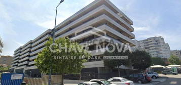 Apartamento T3 Novo c/ 2 Lugares de Garagem em Mafamude (El Corte Inglês)