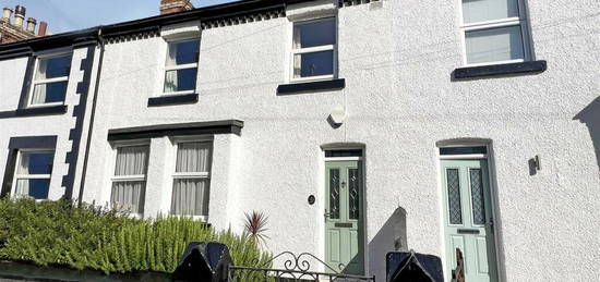 4 bedroom terraced house for sale