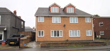 2 bedroom ground floor flat to rent