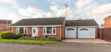 2 bedroom detached bungalow for sale