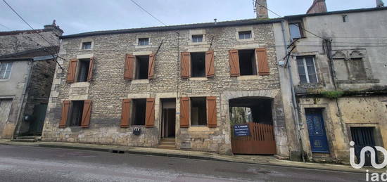 Maison de village  à vendre, 7 pièces, 6 chambres, 170 m²