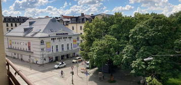 Erstbezug nach Renovierung - Zentrales 1-Zimmer-Appartment mit Balkon