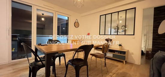 Location appartement 4 pièces 77 m²