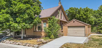 561 S McClelland St, Salt Lake City, UT 84102