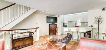 2 bedroom mews house for sale