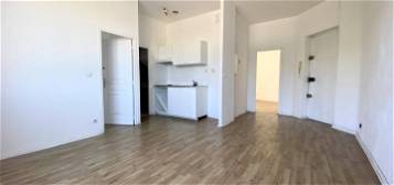 Appartement  à vendre, 3 pièces, 2 chambres, 47 m²