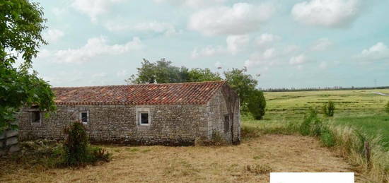 Maison longère  à vendre, 1 pièce, 125 m², Terrain 660 m²