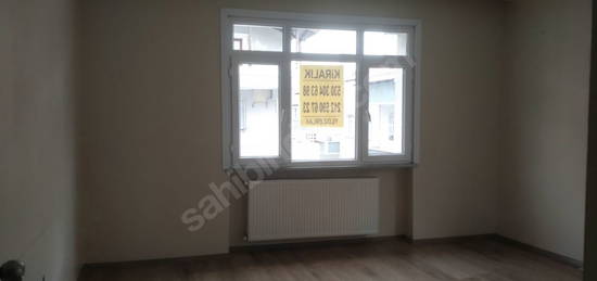 YILDIZ EMLAK AVCILAR MERKEZE YAKIN KONUMDA 2+1 80M2 KİRALIKDAİRE