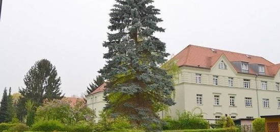 Historische Hofgartensiedlung - 2 Zi- Wohnung mit Loggia + eigener Garten*