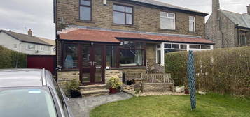 3 bedroom semi-detached house to rent