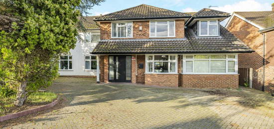 6 bedroom detached house for sale