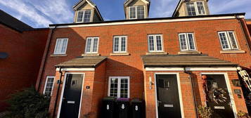 3 bedroom terraced house to rent