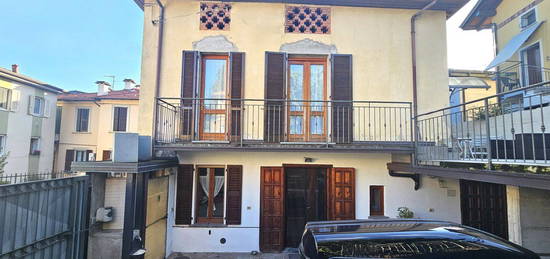 Casa indipendente in vendita in via Gastaldi, 15