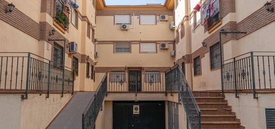 Piso en venta en Maria Auxiliadora, Las Flores - Huerta