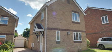 3 bedroom detached house to rent