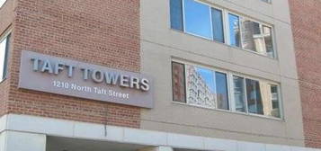 1210 N Taft St Apt 212, Arlington, VA 22201