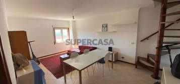 Apartamento T4 Duplex mobílado no centro da cidade de Aveiro